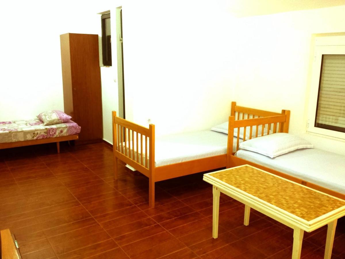 Hoxha Rooms Ulcinj Bilik gambar